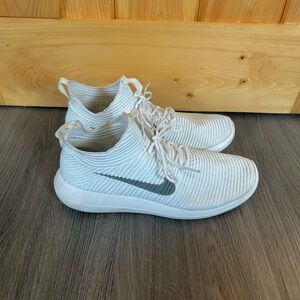 Nike Sneakers with Gray Swoosh